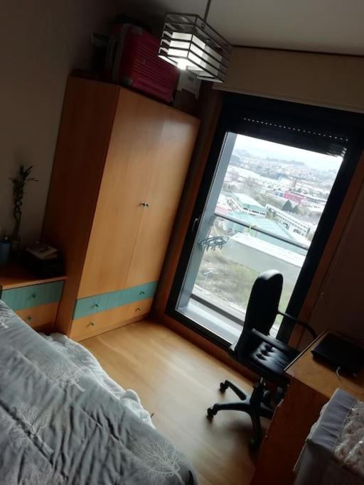Habitacion En Piso Compartido Cerca De Playa De Samil Vigo Zewnętrze zdjęcie